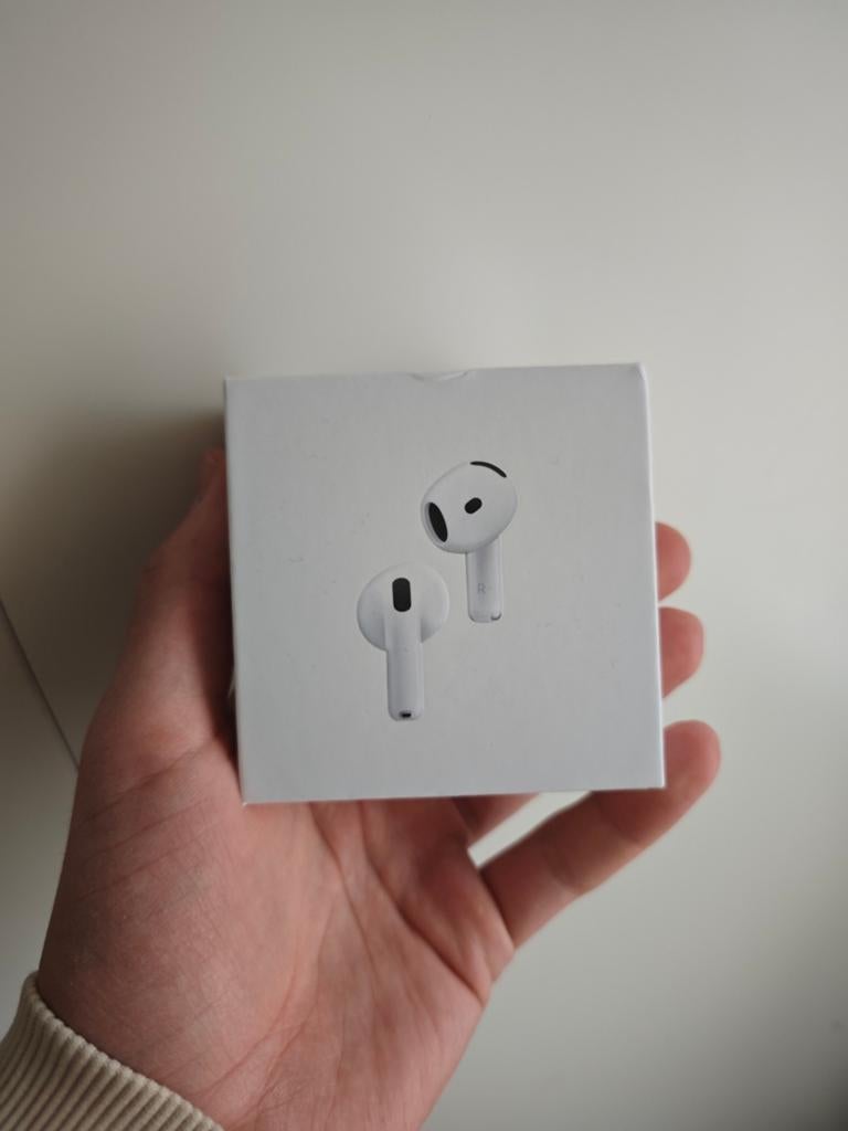 Earpods 4, Telecommunicatie, Mobiele telefoons | Oordopjes, Gebruikt, Bluetooth, Ophalen of Verzenden, In oorschelp (earbud)