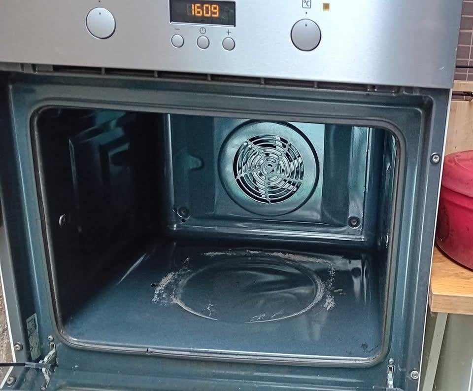 Four ZANUSSI à vendre, Enlèvement, Utilisé, Air chaud, Four