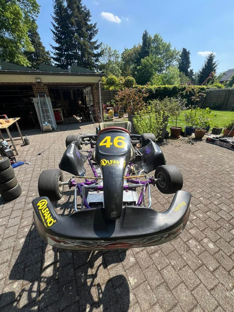 Kart frame+onderdelen en originele motor, Sport en Fitness, Karting, Ophalen, Gebruikt, Kart
