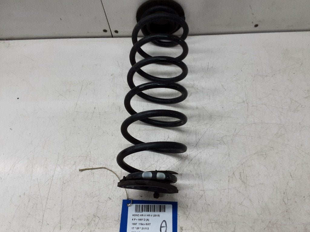 RESSORT DE SUSPENSION ARRIERE Honda HR-V (RU) (01-2015/-), Hanauer Landstraße  222-224
60314  Frankfurt am Main, DE, Honda, Utilisé
