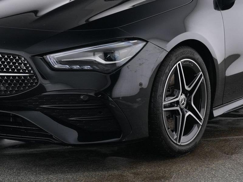 Mercedes-Benz CLA-Klasse 200 Shooting Brake AMG Line | Panor, CLA, Entreprise, 1300 cm³, Automatique