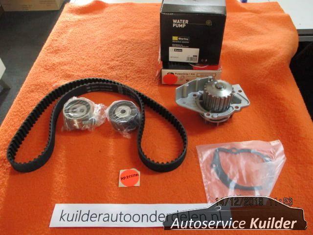 Distributieset + Waterpomp Citroen berlingo Peugeot 1,9D Gat, Auto-onderdelen, -, -, Nieuw, Ophalen of Verzenden