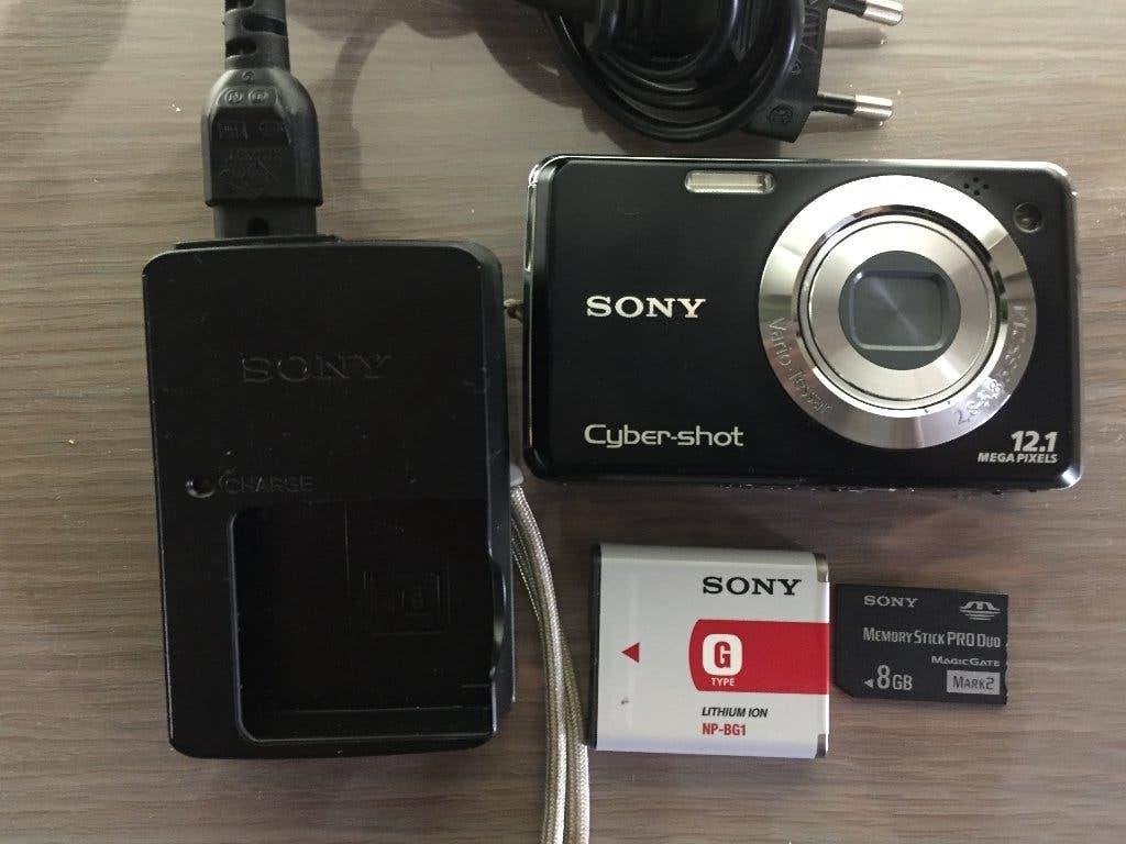 Y2K Camera Sony Cyber-shot DSC-W230,heel goede staat !, TV, Hi-fi & Vidéo, Appareils photo numériques, Batterie, Stabilisation d'image