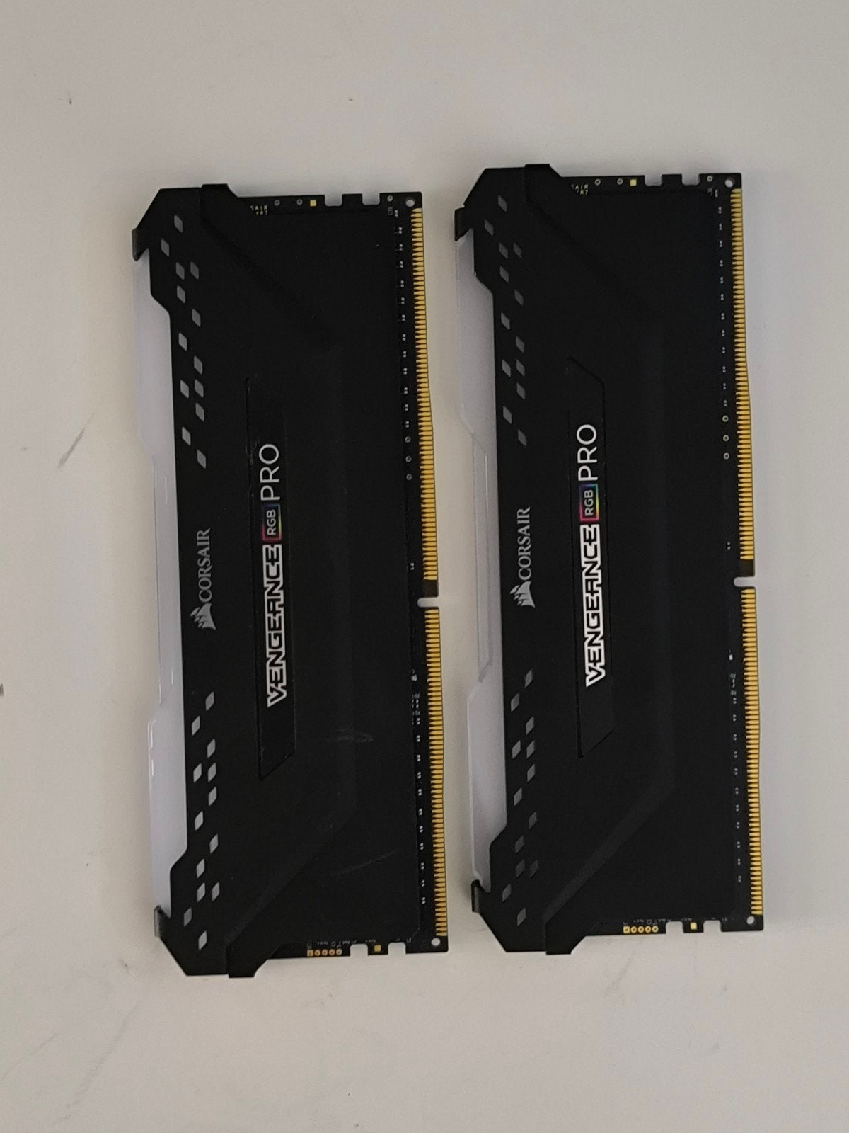 corsair vengeance pro 2x8 gb 3200mhz, Computers en Software, Ophalen