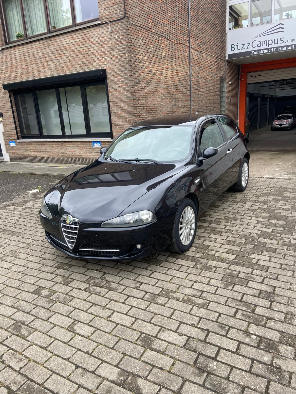 Alfa 147 1.6 Benz homologuée pour la vente, Autos, Alfa Romeo, Particulier, Essence, Euro 4, Boîte manuelle, Cuir, Enlèvement