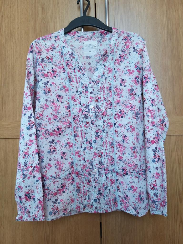H&M lichtblauwe Liberty blouse van kant met bloemenprint, HM, Gebruikt, Meisje, Overhemd of Blouse