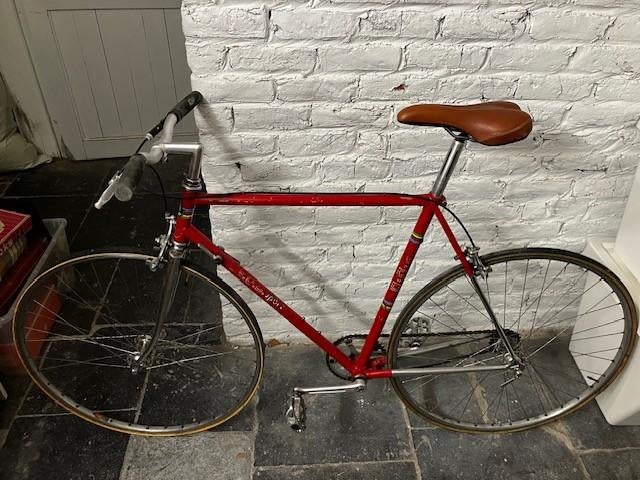 Rode fiets in Fixie-stijl, Fietsen en Brommers, Ophalen, Jaren '60 of nieuwer