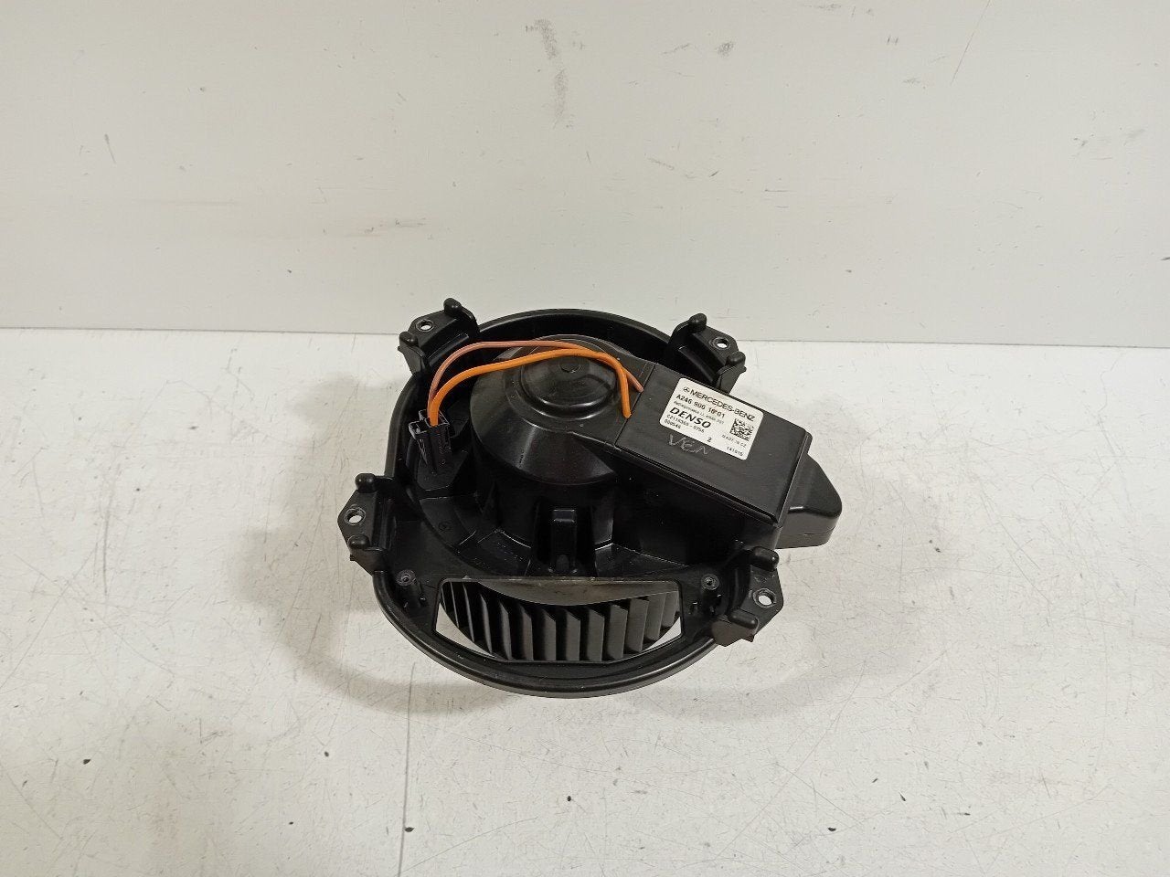 Kachel ventilator motor Mercedes-Benz CLA, Onderdelen@venauto.nl, Van der Ven Autorecycling B.V., Ettenseweg 76, 4706 PB Roosendaal, The Netherlands