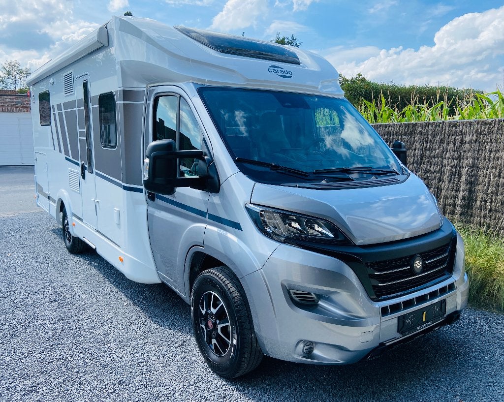 Carado T459 pro+ uitvoering / Face to face / 1 jaar garantie, Caravans en Kamperen, Mobilhomes, Ringverwarming, Fiat, 7 tot 8 meter