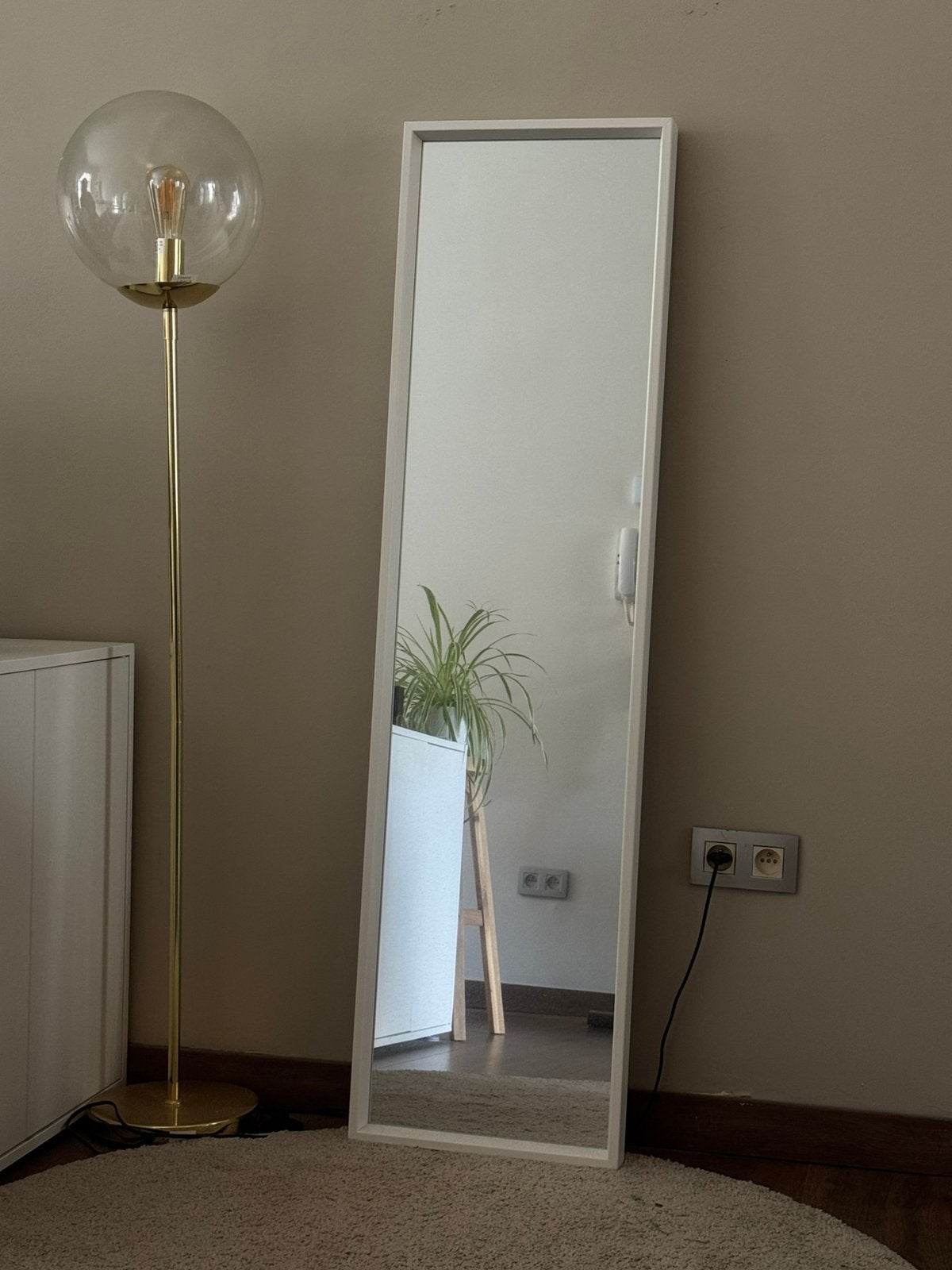 Miroir blanc NISSEDAL (IKEA), Enlèvement, Comme neuf