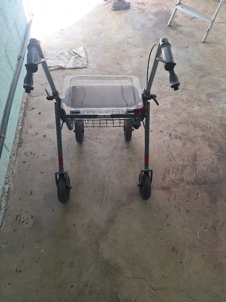 Rollator, Ophalen, Lichtgewicht, Zo goed als nieuw