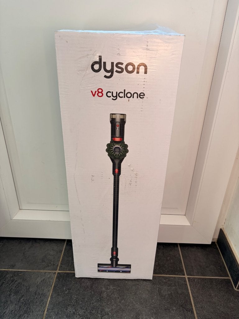 Aspirateur balai Dyson V8 Cyclone 2026 neuf, Enlèvement, Neuf