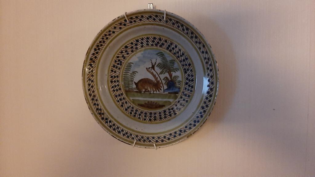 2 assiettes de Delft, Enlèvement
