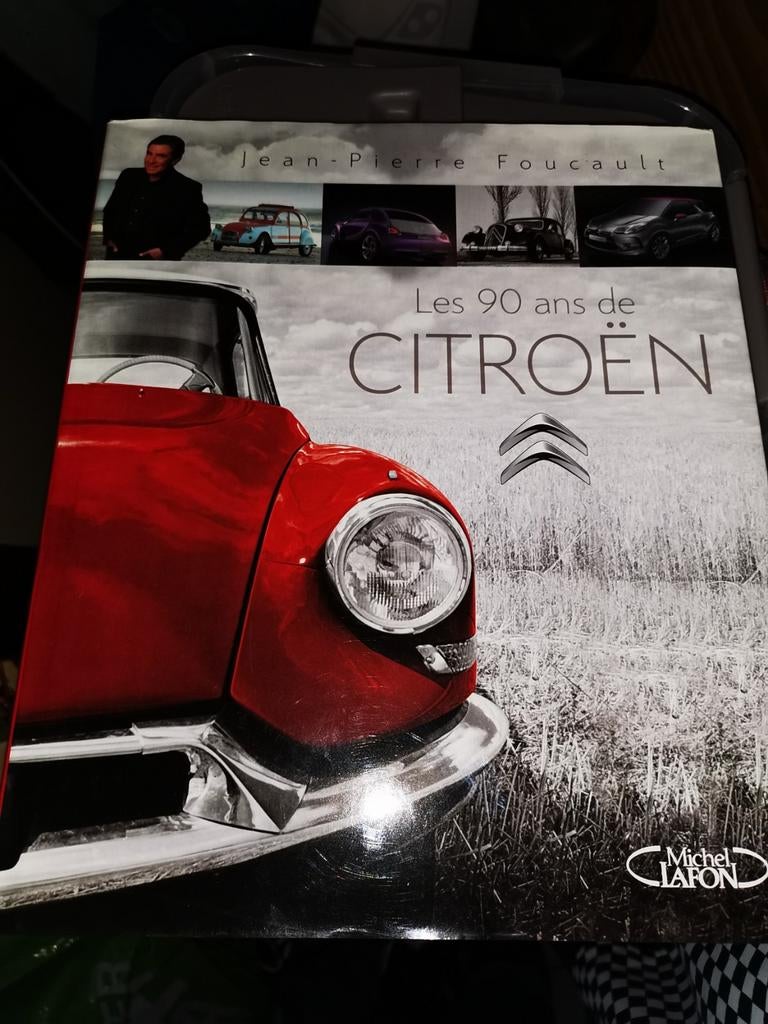 CITROËN FÊTE SES 90 ANS ! - Michel Lafon 2009, Enlèvement ou Envoi, Michel Lafon, Comme neuf, Citroën
