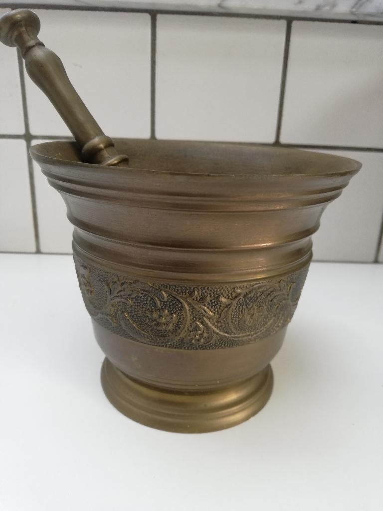 vijzel met stamper, Ophalen of Verzenden, Brons