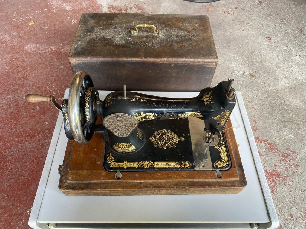 Ancienne machine à coudre Singer vintage avec boîte, Enlèvement