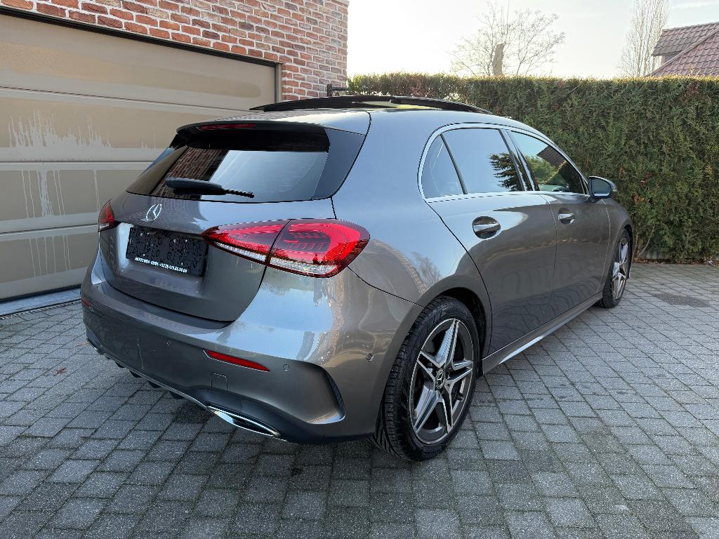 Mercedes A 180 AMG Line,GARANTIE,PANO,LED,NAVI,ACC,PDC,CAMER, Auto's, Mercedes-Benz, 4 cilinders, Lichtsensor, Alcantara, https://public.car-pass.be/vhr/5ddfb397-cdc8-49c6-9476-e5bc6443d455