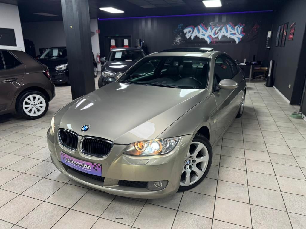 Bmw 320i boîte automatique FULL OPTIONS, Autos, Achat, Entreprise, Automatique, Coupé