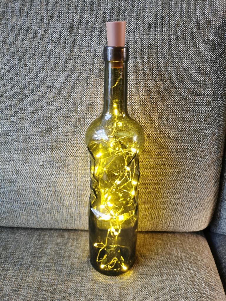 Fles met elfen lichtjes fairy lights + reservebatterijen, Diversen, Kerst, Ophalen of Verzenden, Zo goed als nieuw