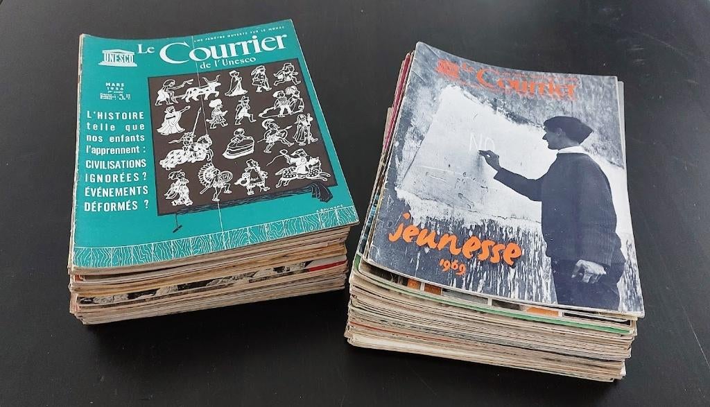 70 Unesco Courier - jaren '50 - '60, Ophalen of Verzenden
