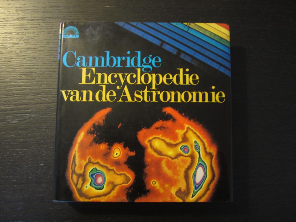Cambridge Encyclopedie van de Astronomie -Simon Mitton-, Ophalen of Verzenden