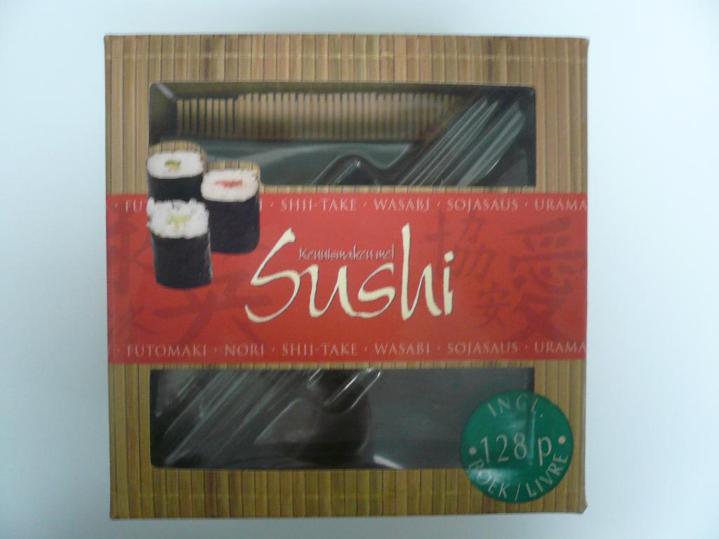 Sushi-set 2 personen NIEUW, Huis en Inrichting, Ophalen, Zo goed als nieuw, Keramiek, Schaal of Schalen