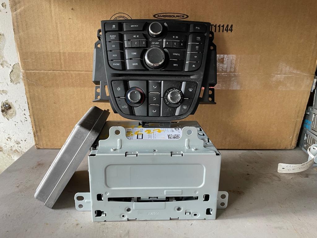 Radio Opel Astra J, Enlèvement, Utilisé, Opel