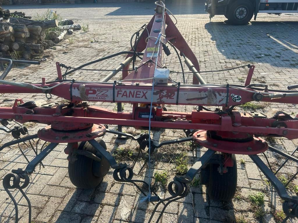 Hooimachine pz, Zakelijke goederen, Ophalen