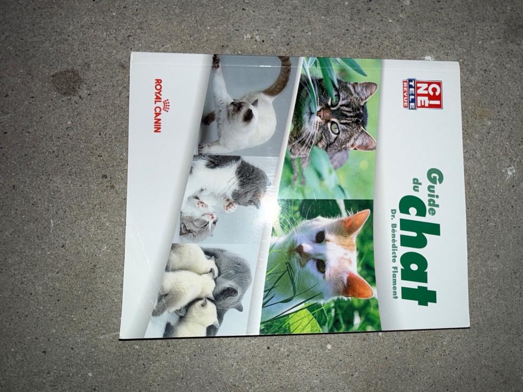 Ciné Télé-Revue Guide du chats, Ophalen of Verzenden, Nieuw