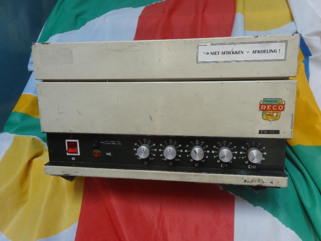 Amplificateur 100 volts BOUYER AS 240, Enlèvement, Utilisé, 120 watts ou plus, Autres marques