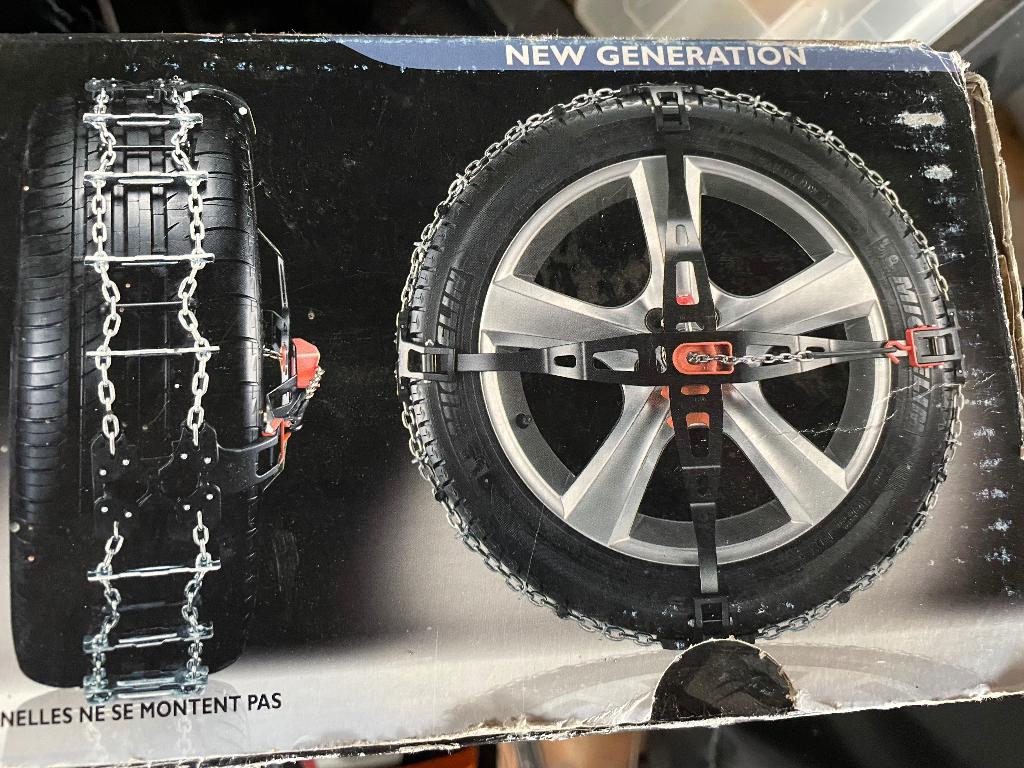 Maggi TRAK (loopvlak) sneeuwkettingen 213, Auto diversen, Sneeuwkettingen, Ophalen, Zo goed als nieuw