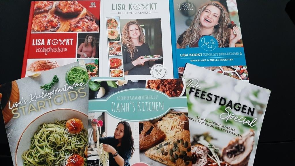 lisa kookt koolhydraatarm pakket 5 boeken + 1 gratis, Boeken, Kookboeken, Ophalen of Verzenden, Zo goed als nieuw