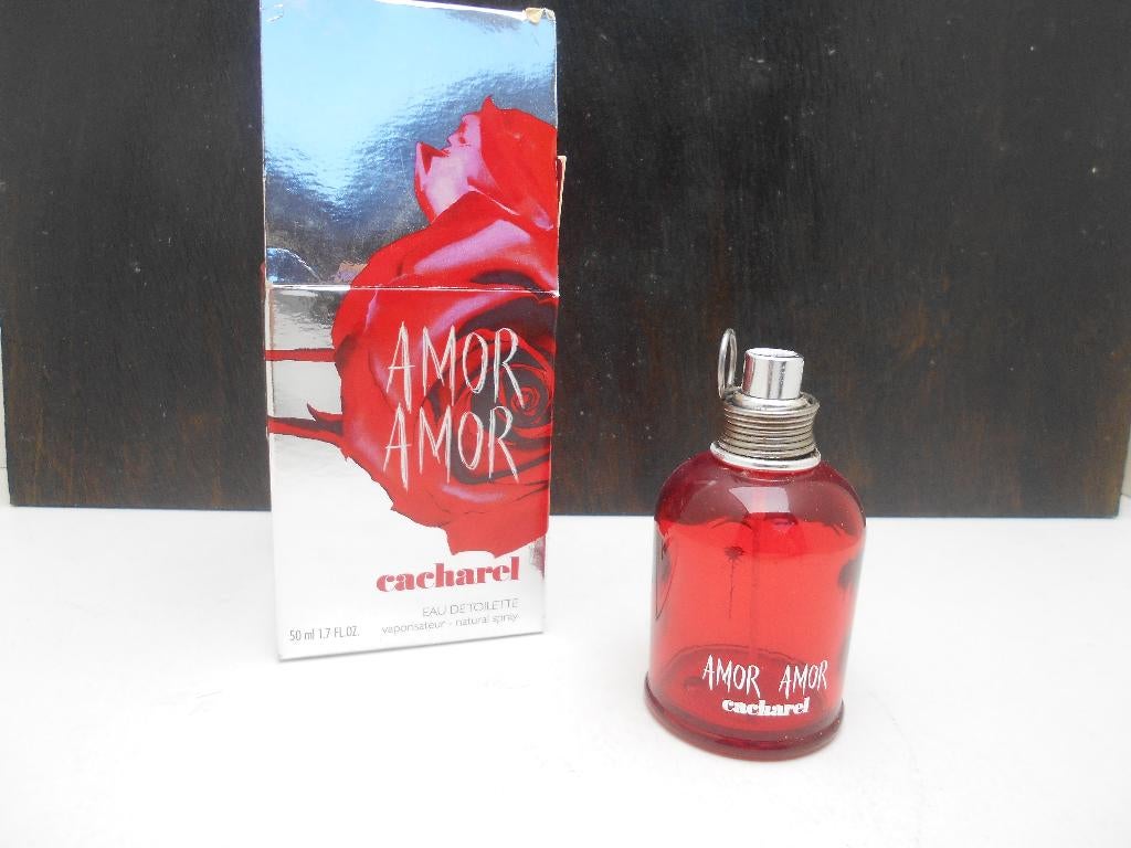 ancien flacon parfum vide "Amor amor " Cacharel, Verzamelen, Ophalen of Verzenden, Gebruikt, Parfumfles