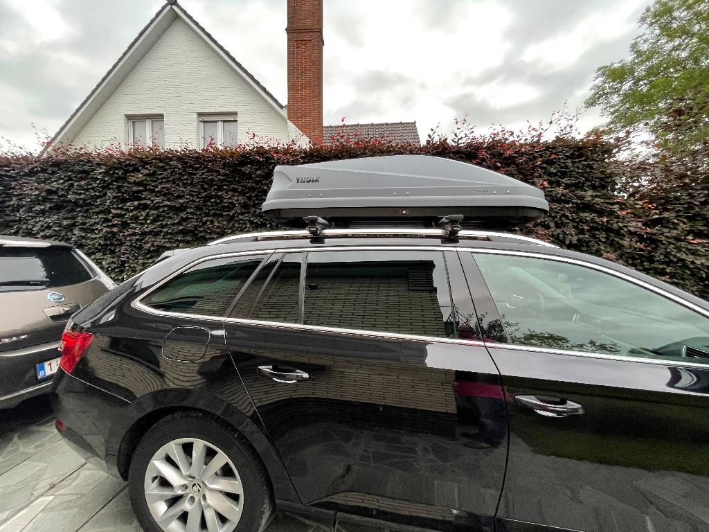 Dakkoffer Thule Touring M, Ophalen, Zo goed als nieuw