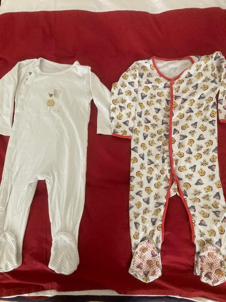 2 bodys pyjamas M belge 18-24 mois 100% coton, Enfants & Bébés, Enlèvement ou Envoi, Comme neuf