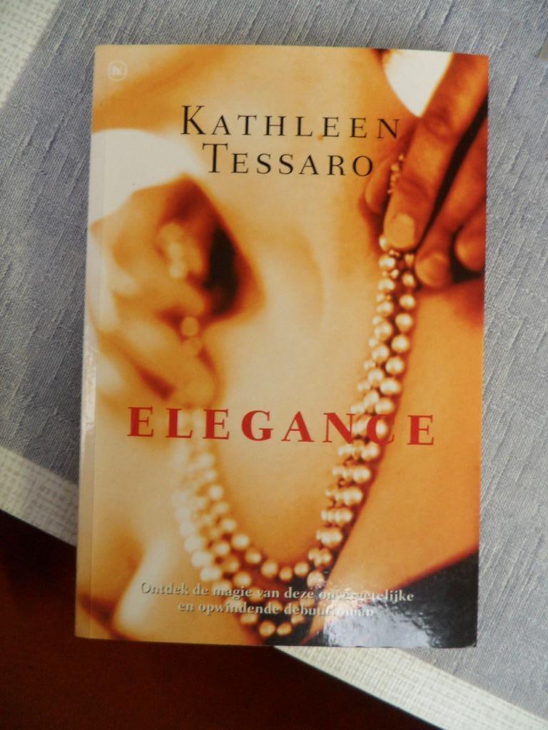 elegance ( Kathleen Tessaro ), Verzenden