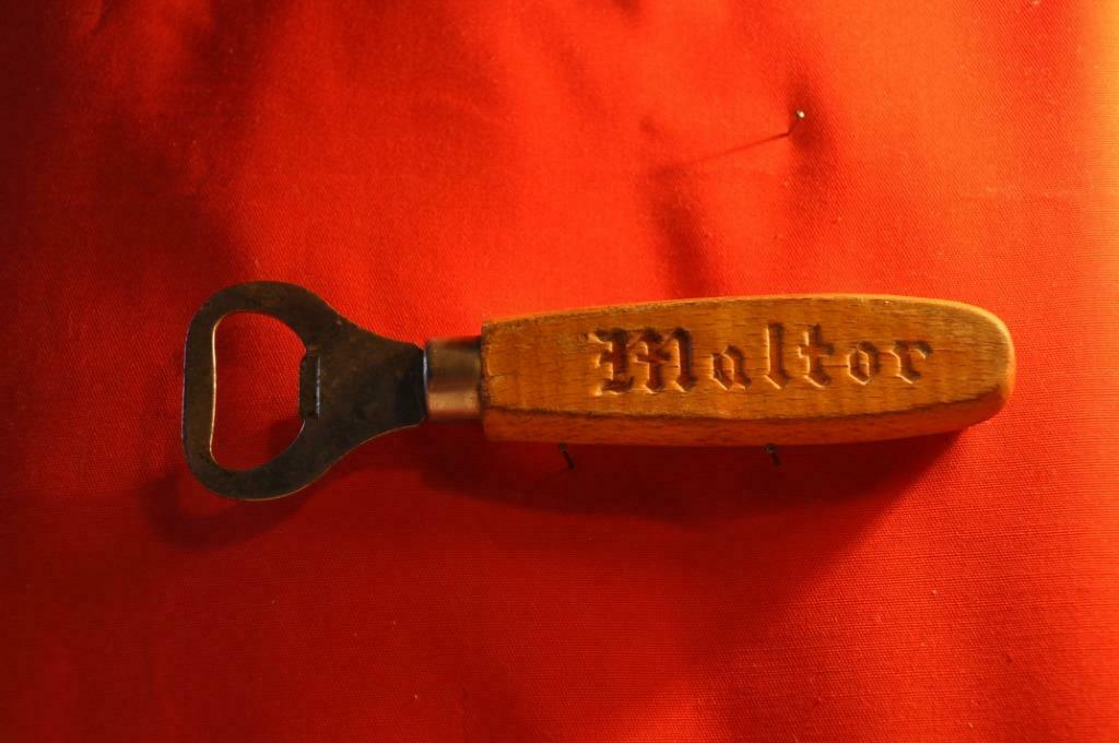 §  decapsuleur bois et metal publicitaire maltor (18), Ophalen of Verzenden, Gebruikt, Flesopener, Overige merken