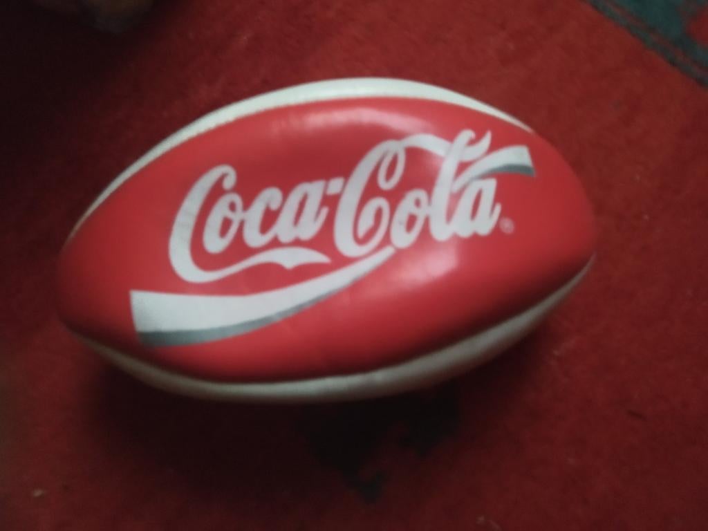 Ballon de rugby.de Coca Cola, jamais joué avec, Enlèvement ou Envoi, Comme neuf
