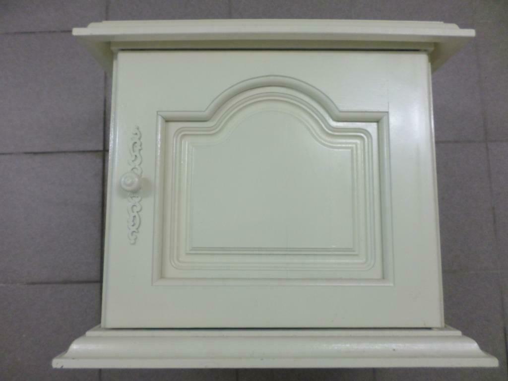 Table de nuit de chevet commode chambre peinture crème, Moins de 55 cm, Comme neuf, Moins de 45 cm, Enlèvement