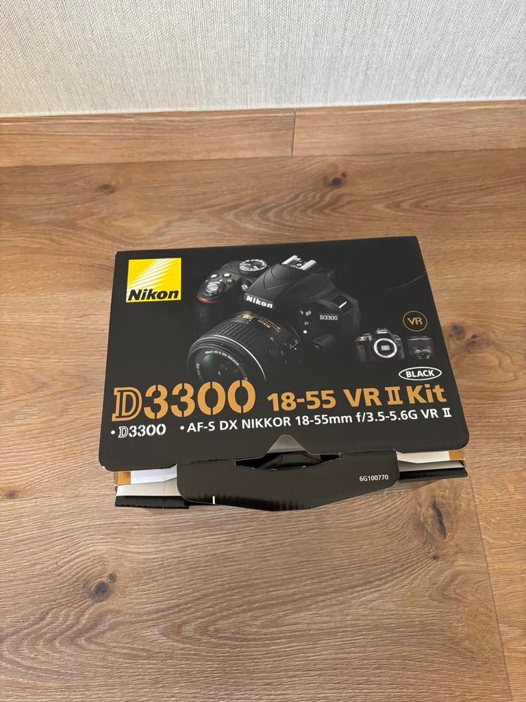 Nikon D 3300, Ophalen, Zo goed als nieuw