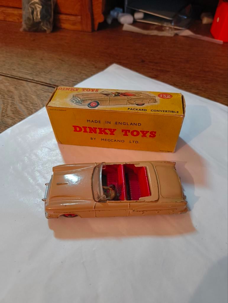 Dinky Toys Packard Convertible 132 avec boîte, Enlèvement ou Envoi, Comme neuf, Dinky Toys