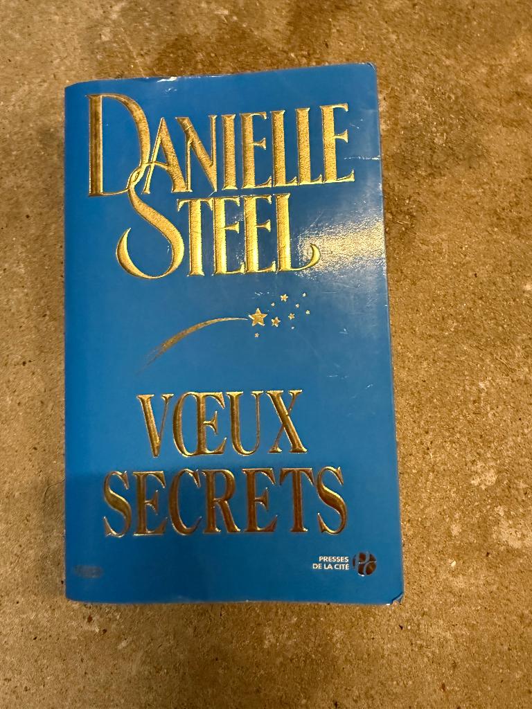 Roman, Vœux Secrets de Danielle Steel, Enlèvement ou Envoi, Comme neuf, Danielle Steel