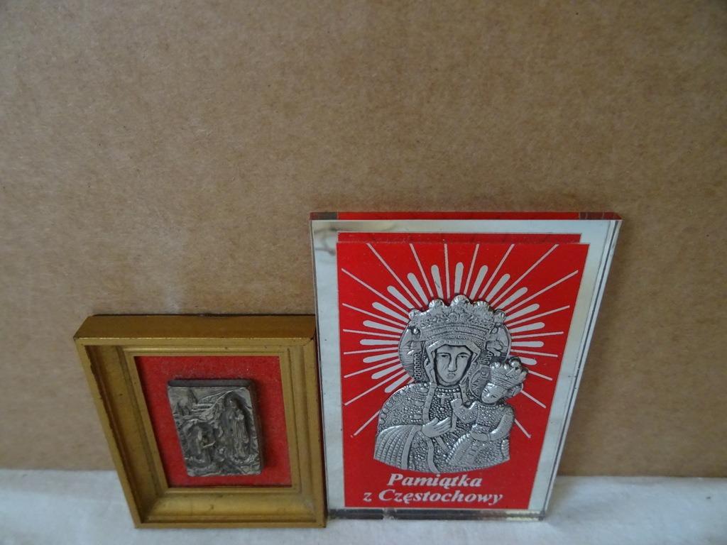 Icoontjes Maria Zwarte Madonna Czestochowa en Lourdes 1970, Verzamelen, Religie, Zo goed als nieuw, Christendom | Katholiek, Overige typen