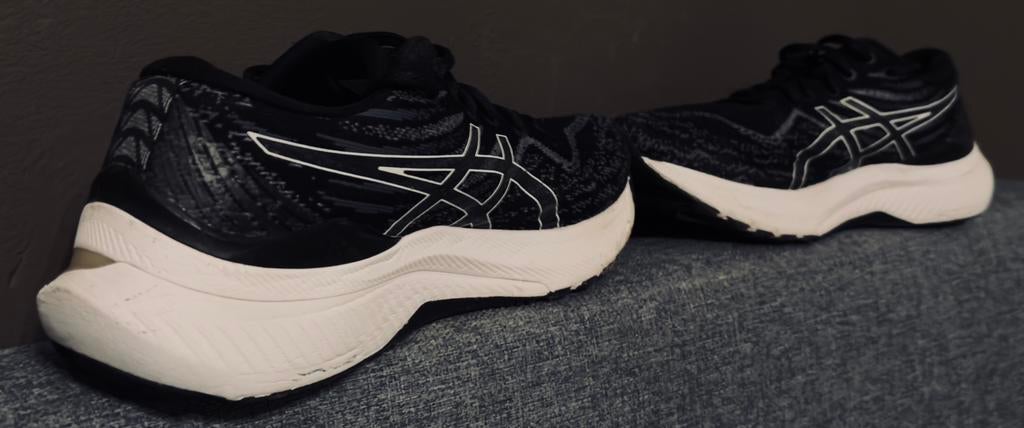 ASICS Gel-Kayano 29 Noir taille 42,5, Enlèvement ou Envoi, Utilisé