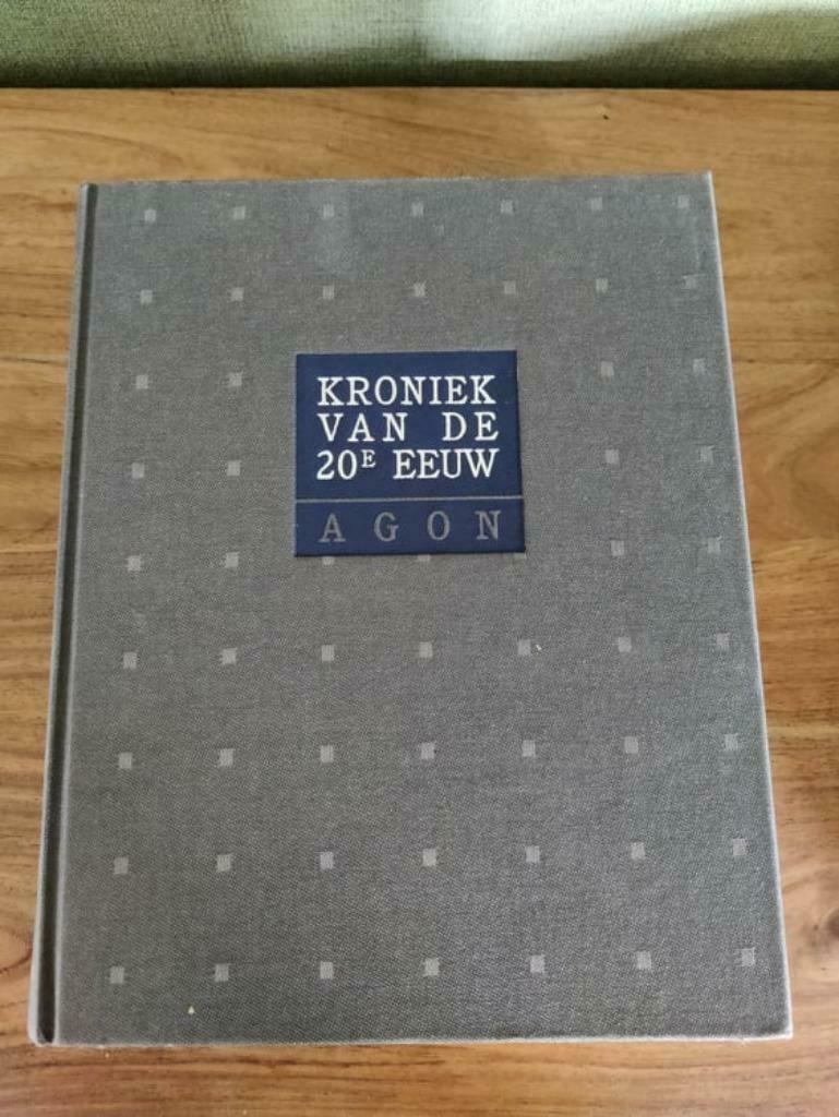 Kroniek van de twintigste eeuw, Boeken, Encyclopedieën, Ophalen of Verzenden, Gelezen