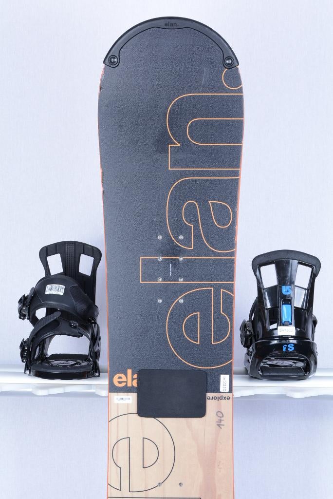 140 145 snowboard ELAN EXPLORE R woodcore, carbon, Sport en Fitness, Snowboarden, Ophalen of Verzenden, Gebruikt, Board
