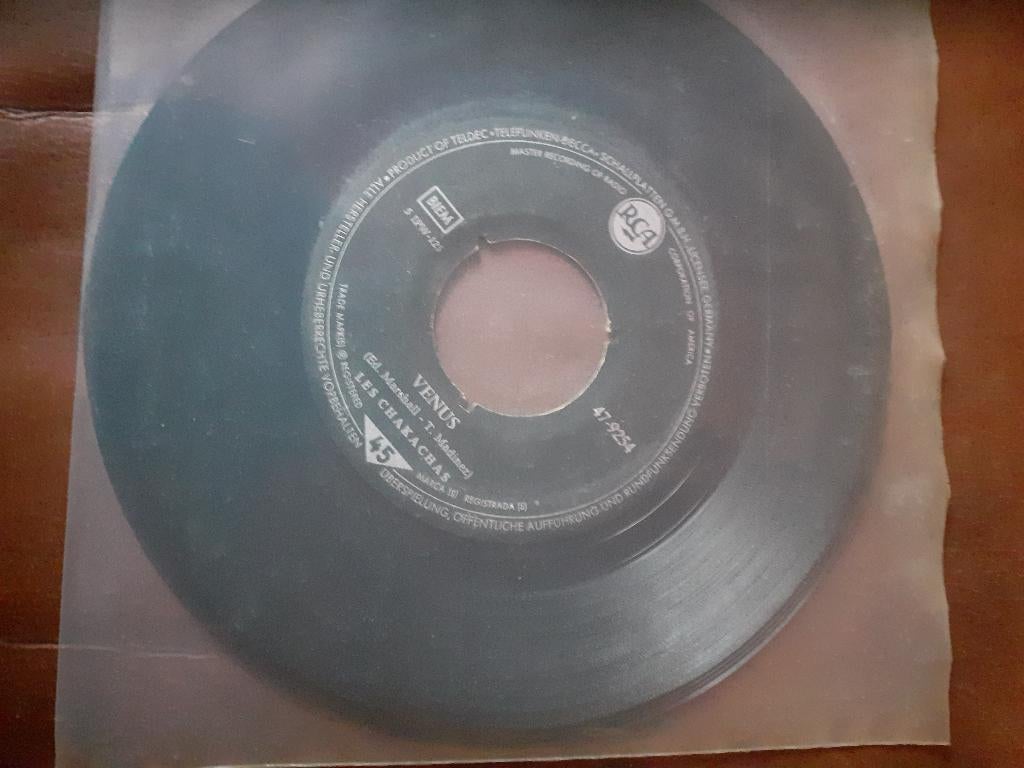 45T Chakachas : Venus . Conga de Jaruco (Belpop), Ophalen of Verzenden