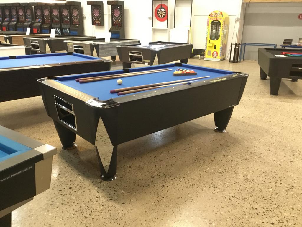 Pooltafel , american pool zonder muntsysteem, topstaat, Ophalen of Verzenden, Zo goed als nieuw, Pooltafel