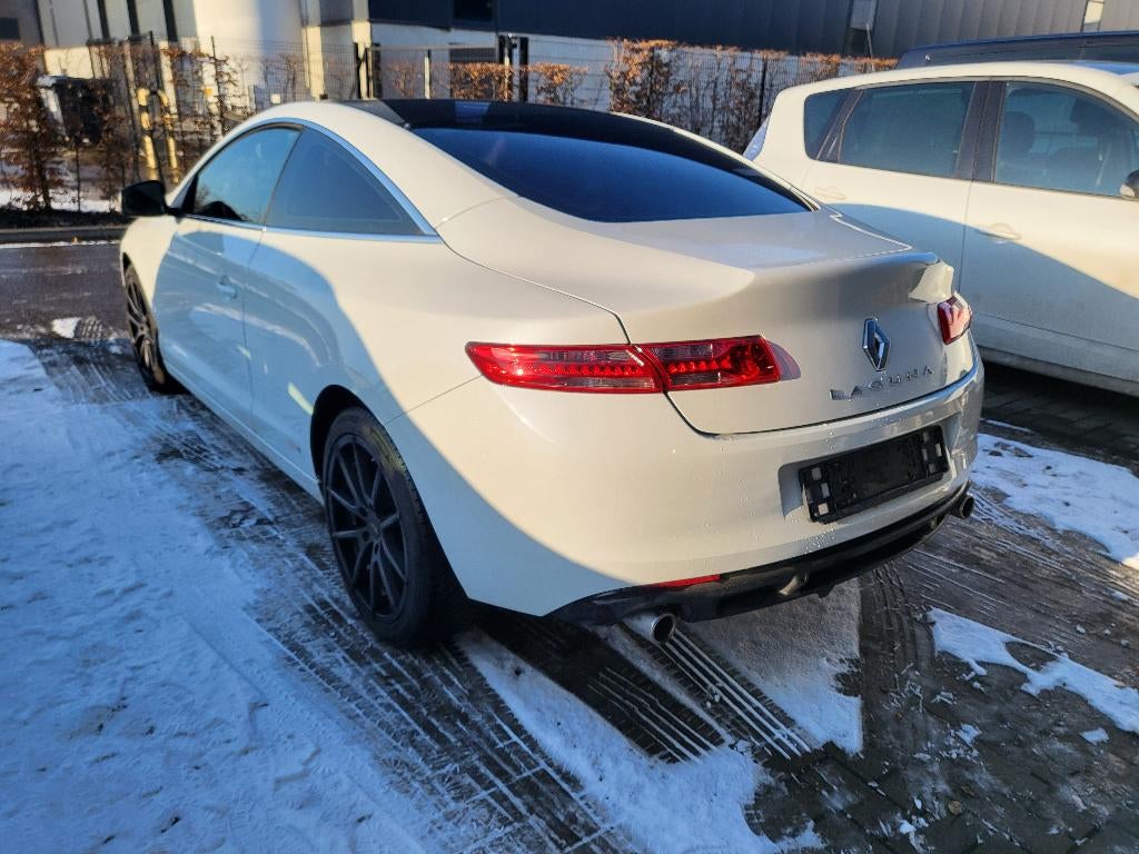 RENAULT LAGUNA, Autos, Cuir, Achat, https://public.car-pass.be/vhr/22ea59a5-df2e-406d-bd78-91f8c7a8e8d6, 110 kW