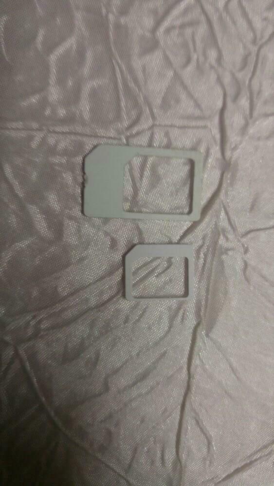 2 Adaptateurs cartes sim mini micro, Enlèvement ou Envoi, Comme neuf